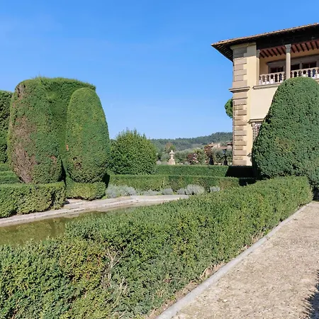 Gamberaia Villa *